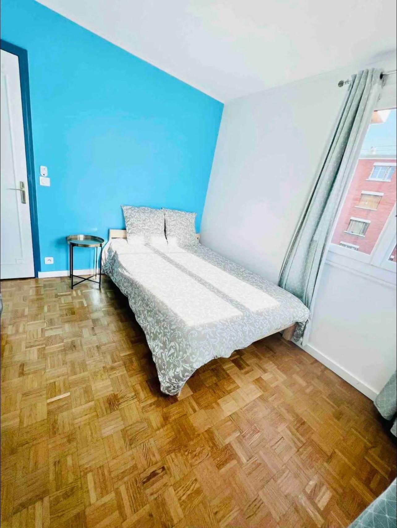 Modern 2 Bedroom Apartment Near Paris Metro, Giant Flat Screen Tv 85 Inches, Balcony, Free Parking Ivry-sur-Seine Exterior photo